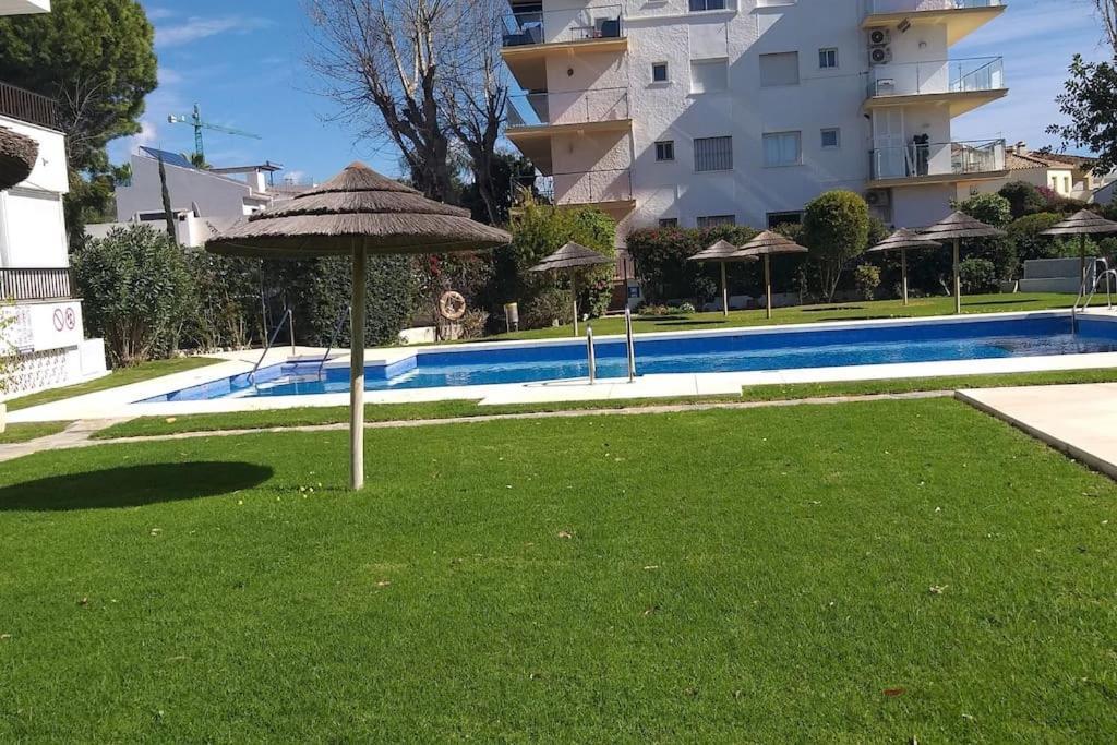 Apartamento En La Milla De Oro, A 100M De La Playa Apartment Marbella Luaran gambar